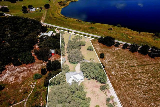 2424 BURNS AVENUE, Lake Wales, FL 33898