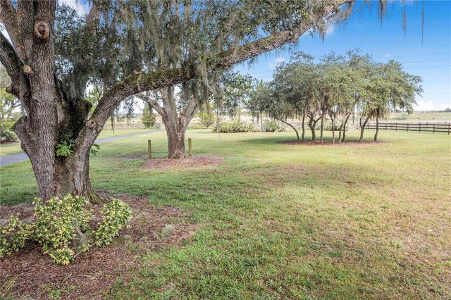 2424 BURNS AVENUE, Lake Wales, FL 33898