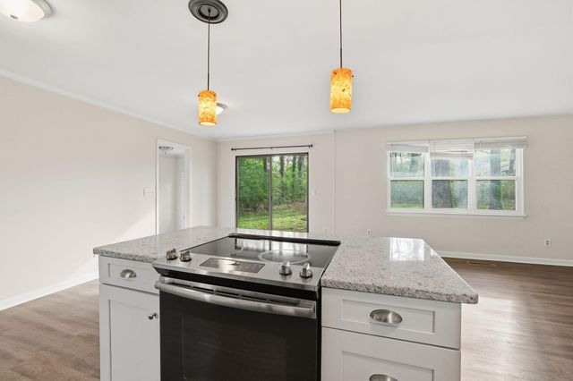 1850 Lela Lane, Chattanooga, TN 37421