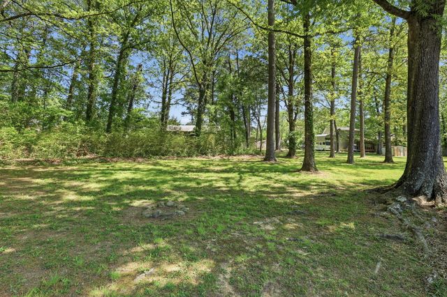 1850 Lela Lane, Chattanooga, TN 37421