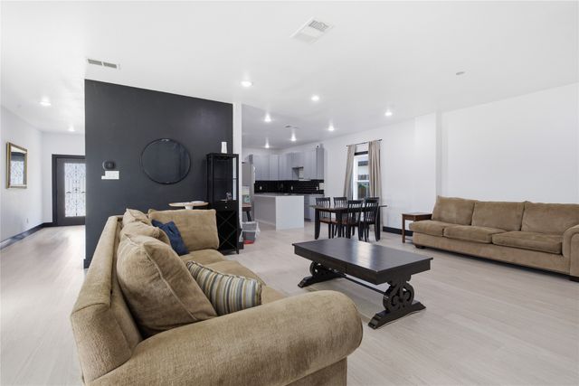 1469 Elmwood Avenue, Fort Worth, TX 76104
