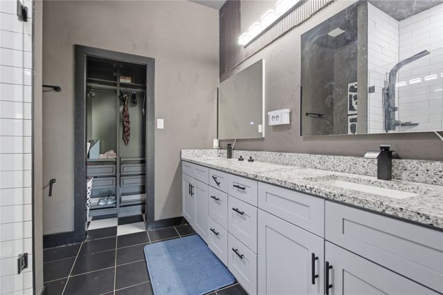 1469 Elmwood Avenue, Fort Worth, TX 76104