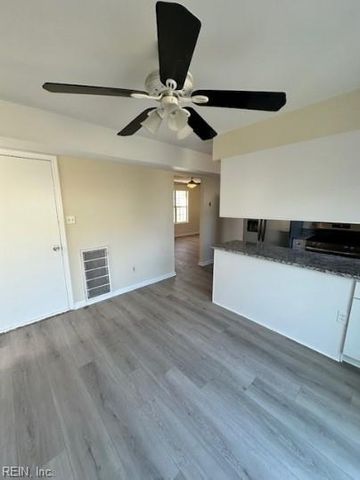 1704 Minnows CT, Virginia Beach, VA 23456