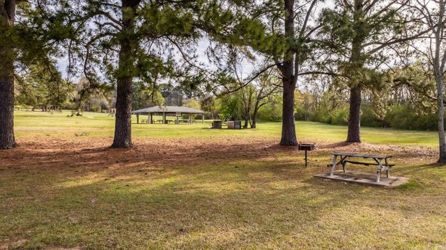 70 Beaverfork Road, Conway, AR 72032