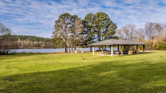 70 Beaverfork Road, Conway, AR 72032