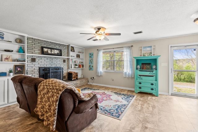 70 Beaverfork Road, Conway, AR 72032