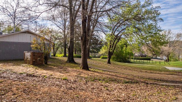 70 Beaverfork Road, Conway, AR 72032