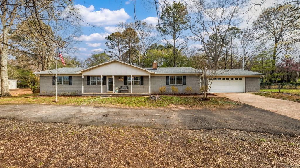 70 Beaverfork Road, Conway, AR 72032