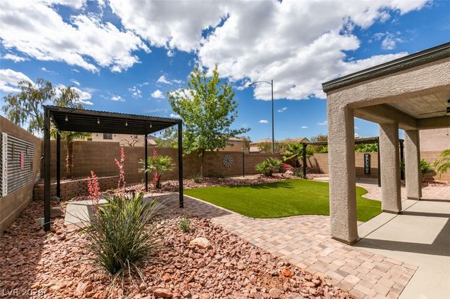 1129 Emanuel Street, Henderson, NV 89002