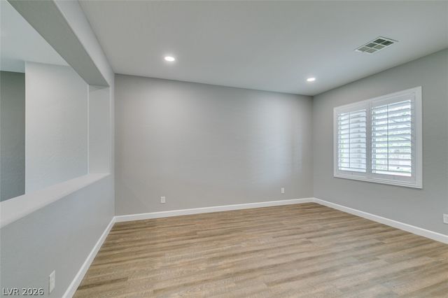 1129 Emanuel Street, Henderson, NV 89002