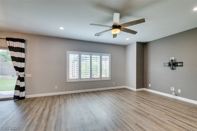 1129 Emanuel Street, Henderson, NV 89002