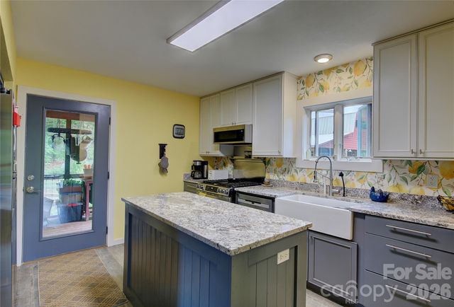 2825 Harrell Hill Road, Bakersville, NC 28705