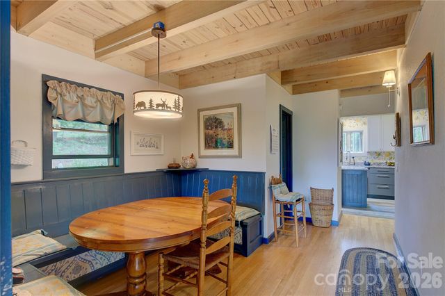 2825 Harrell Hill Road, Bakersville, NC 28705