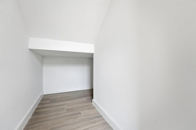 524 N 4th Street, La Porte, TX 77571