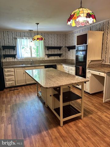 300 MOUNT OLIVE RD, Stafford, VA 22556