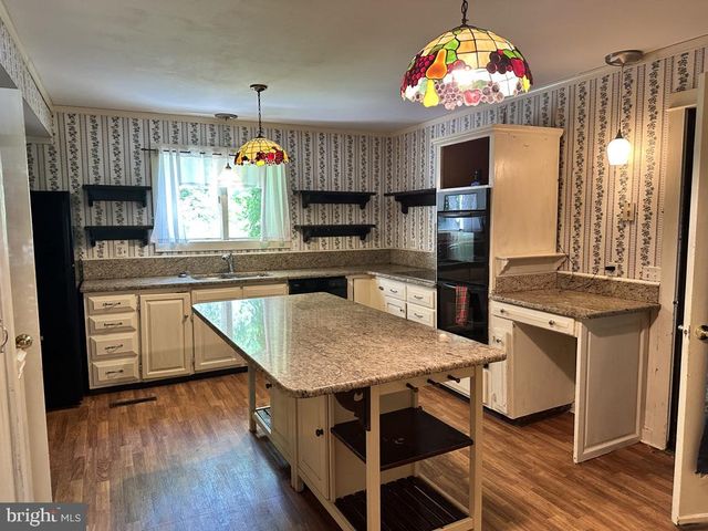 300 MOUNT OLIVE RD, Stafford, VA 22556