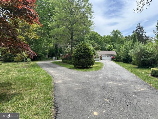 300 MOUNT OLIVE RD, Stafford, VA 22556