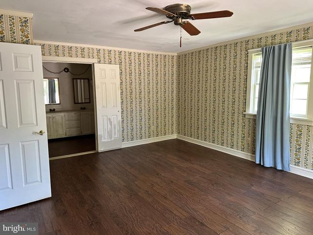 300 MOUNT OLIVE RD, Stafford, VA 22556