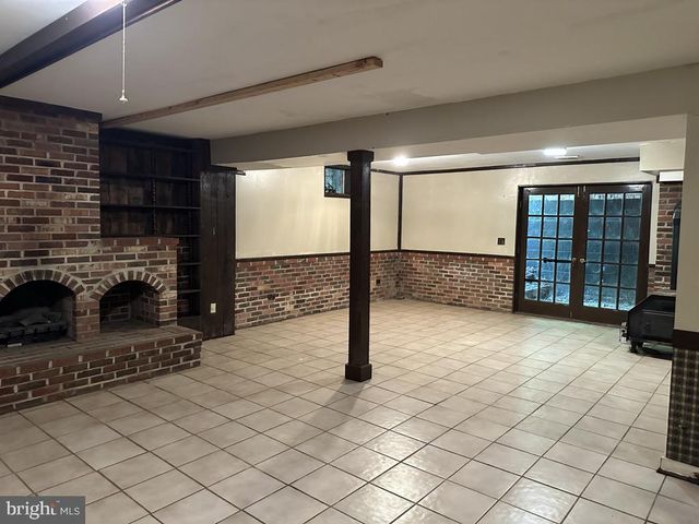 300 MOUNT OLIVE RD, Stafford, VA 22556
