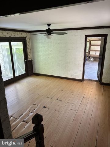300 MOUNT OLIVE RD, Stafford, VA 22556
