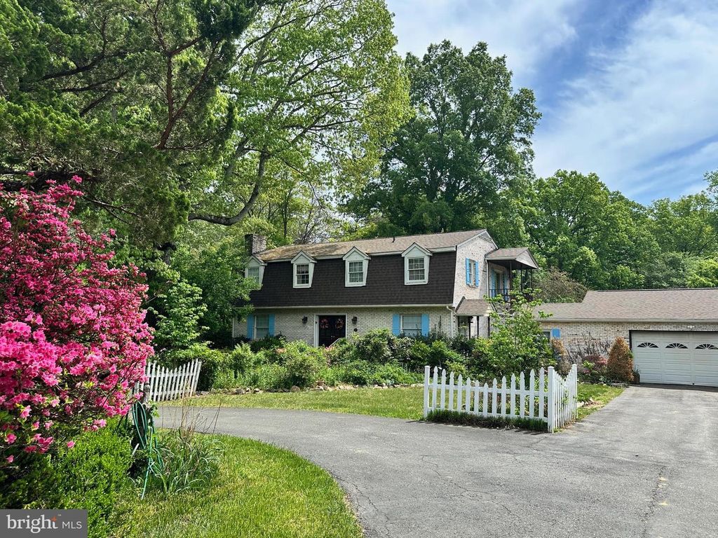 300 MOUNT OLIVE RD, Stafford, VA 22556