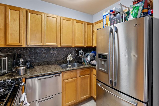 11882 Metropolitan Ave Apt 6G, New York City, NY 11415