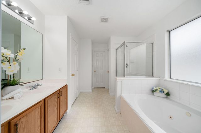 6738 Carly Park Way, Houston, TX 77084