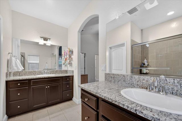 4161 Alamos Avenue, Clovis, CA 93619