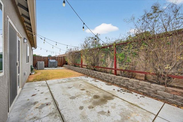 4161 Alamos Avenue, Clovis, CA 93619