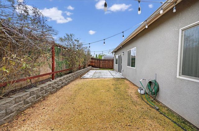 4161 Alamos Avenue, Clovis, CA 93619