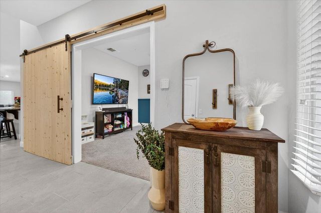 4161 Alamos Avenue, Clovis, CA 93619