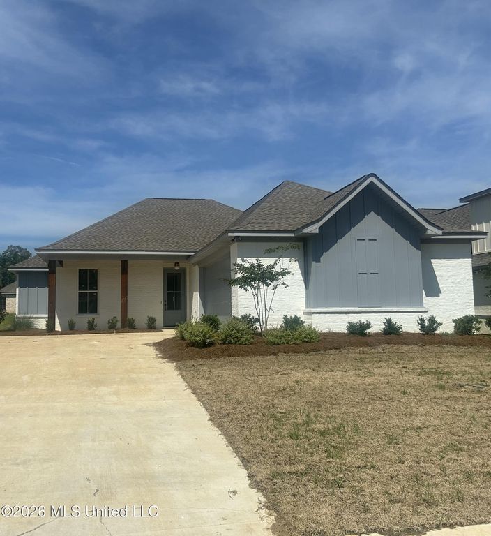 160 Bronson Bend, Flowood, MS 39232