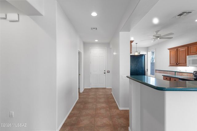 7618 W Madrigal Drive, Tucson, AZ 85743