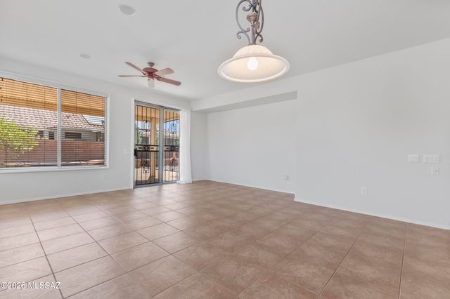 7618 W Madrigal Drive, Tucson, AZ 85743