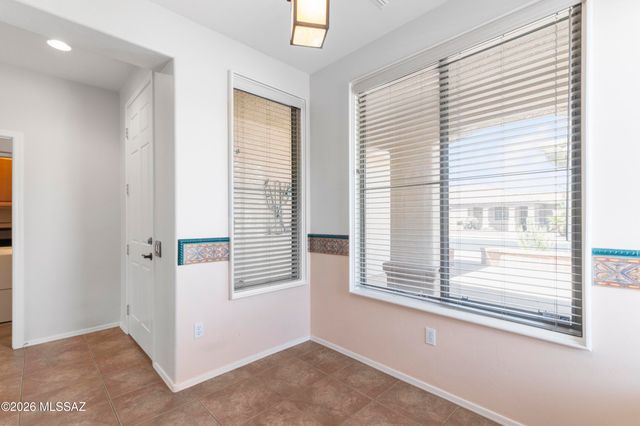 7618 W Madrigal Drive, Tucson, AZ 85743