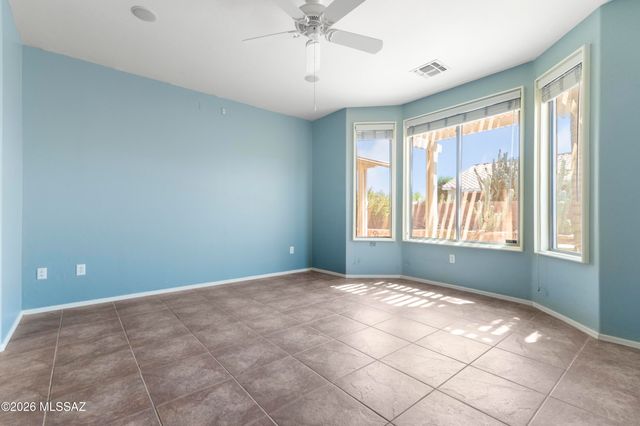 7618 W Madrigal Drive, Tucson, AZ 85743