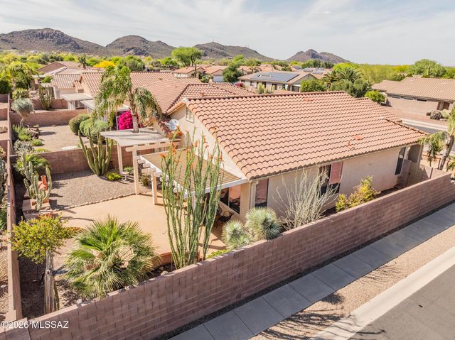 7618 W Madrigal Drive, Tucson, AZ 85743