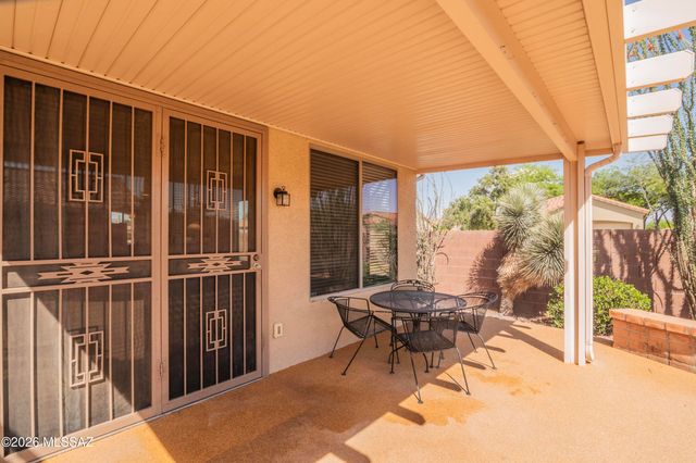 7618 W Madrigal Drive, Tucson, AZ 85743