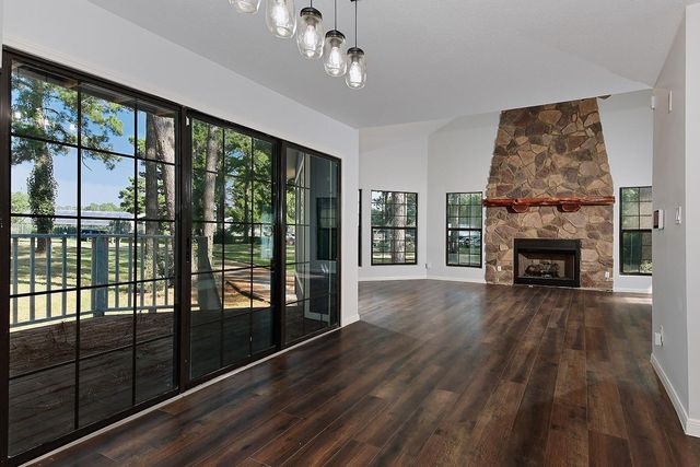 33319 Lago Vista Real Drive, Magnolia, TX 77354