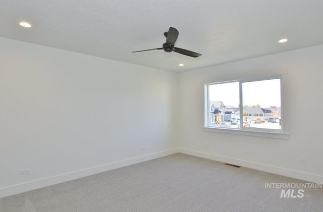 1961 E Mainacht St, Meridian, ID 83642