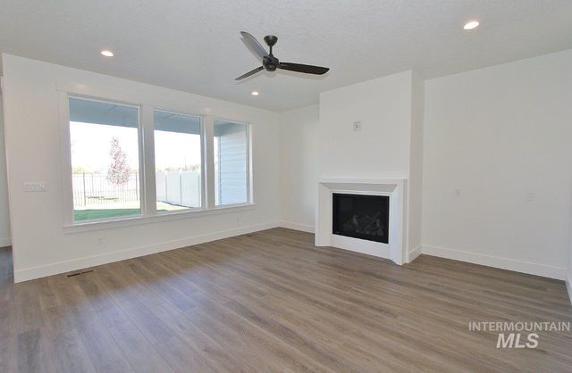 1961 E Mainacht St, Meridian, ID 83642