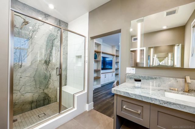 2858 Avella Cir, San Diego, CA 92108