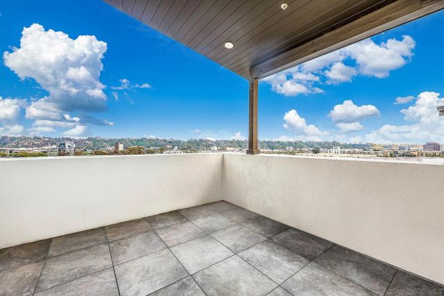 2858 Avella Cir, San Diego, CA 92108