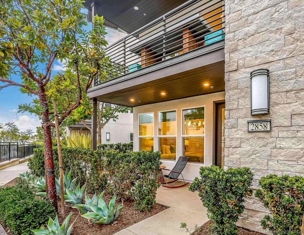 2858 Avella Cir, San Diego, CA 92108