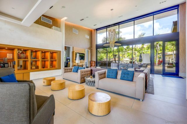 2858 Avella Cir, San Diego, CA 92108