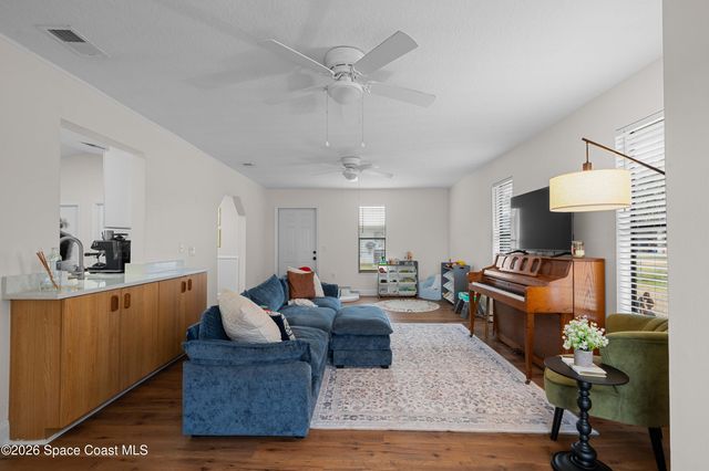 1562 Schooner Lane, Sebastian, FL 32958