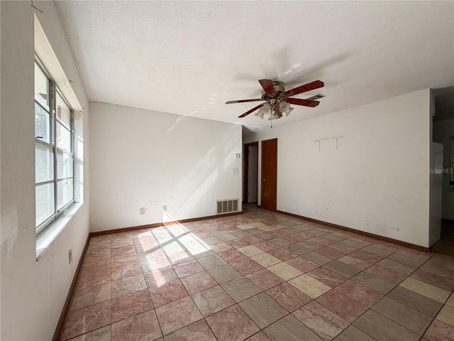 1948 NW 31ST PLACE, Gainesville, FL 32605