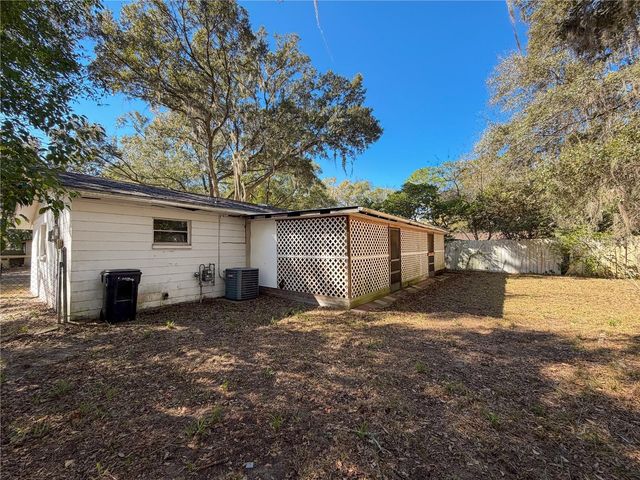 1948 NW 31ST PLACE, Gainesville, FL 32605