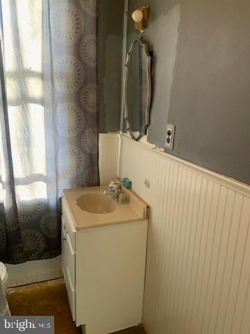 6126 LONGWOOD AVE, Mays Landing, NJ 08330