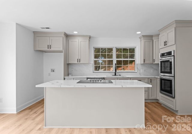 14340 Kendalton Meadow Drive, Mint Hill, NC 28227